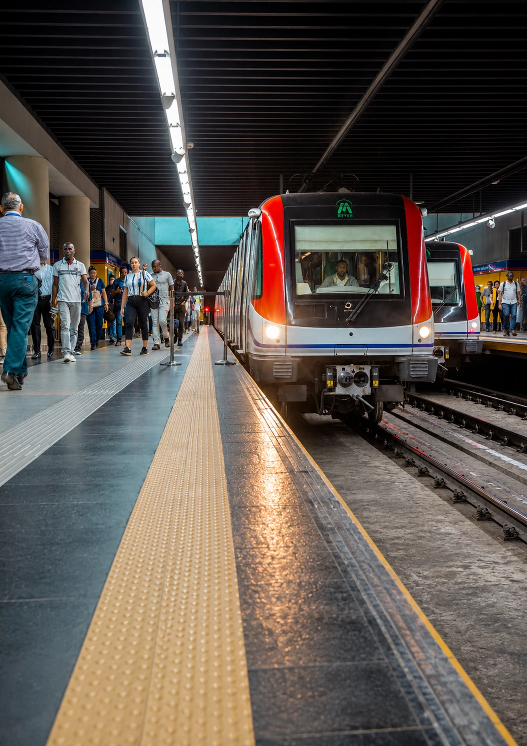 Santo Domingo Metro · photograph from the bid